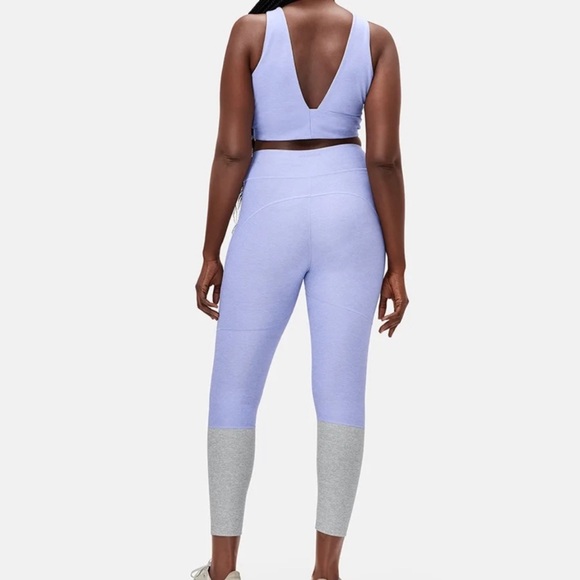 Outdoor Voices dipped 7/8 leggings in lilac/lake - Picture 3 of 9